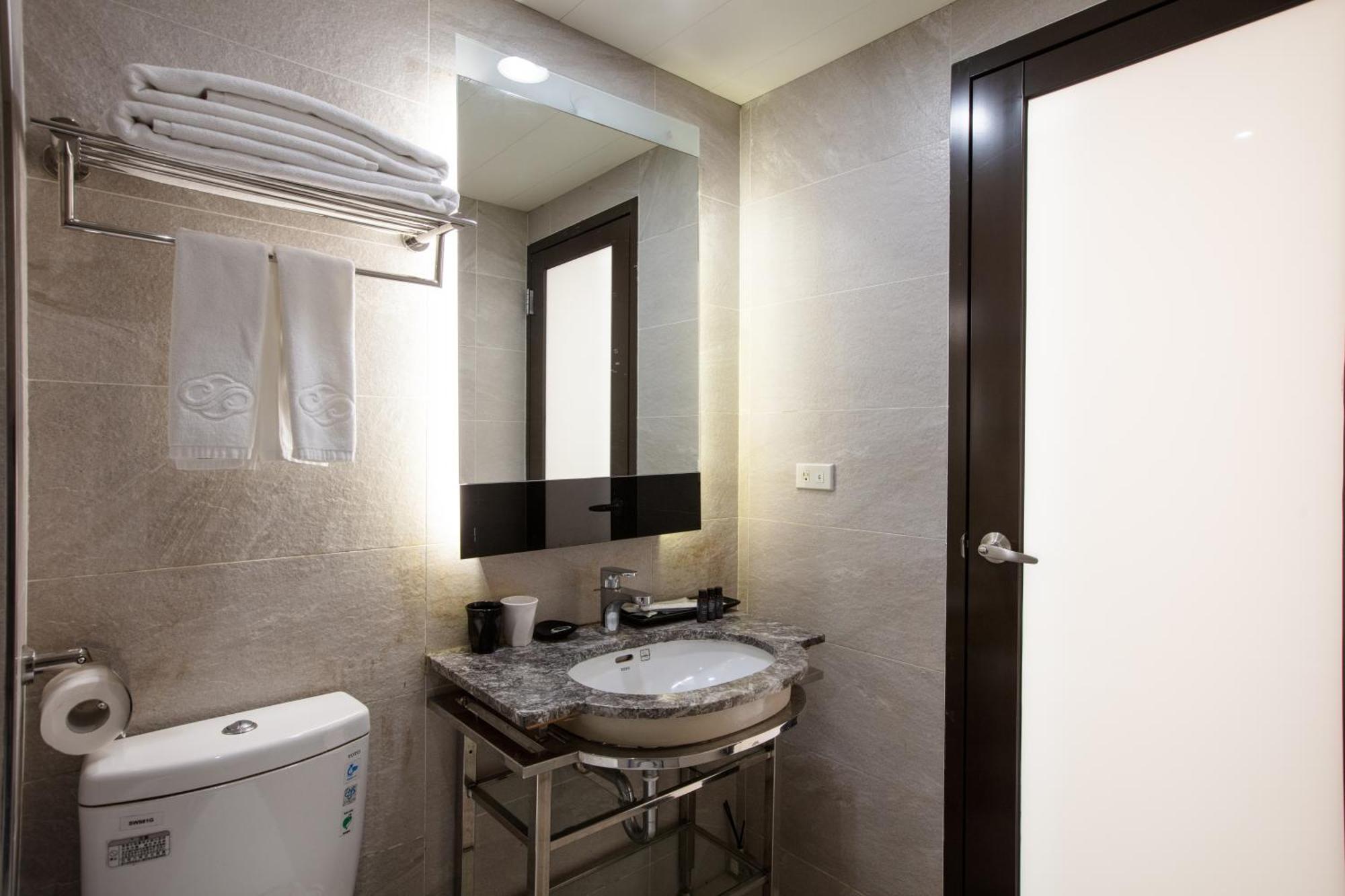 雲富大飯店 Hotel Cloud-Zhongshan Taipei Exterior photo